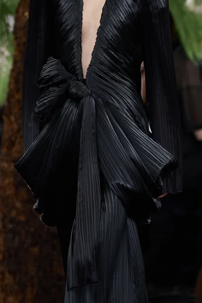 Look 6